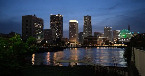 横浜みなとみらいの夜景