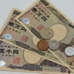 50代から資産運用を始めても遅くない?分散重視で考える答え 日本円の紙幣と硬貨